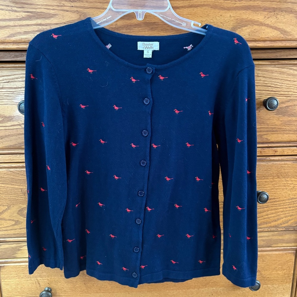 BAXTER & WELLS | Women’s Cardinal Button Down Cardigan